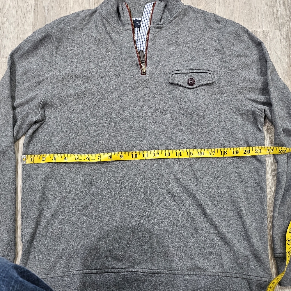 Thomas Parker Gray Quarter-Zip Sweater - Picture 6 of 7